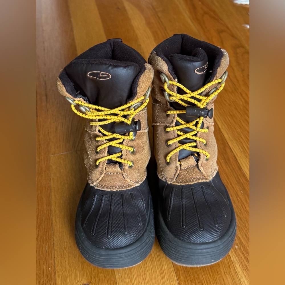 Champion kids Waterproof winter Snow boots Youth size 11 suede leather
